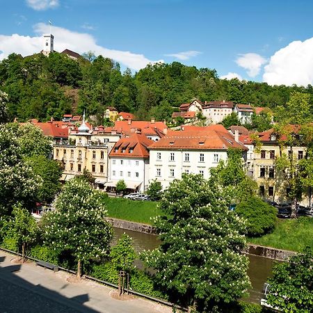 Zois Apartments Ljubljana Exteriör bild
