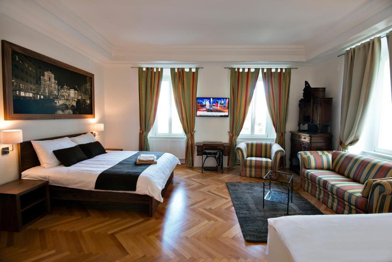 Zois Apartments Ljubljana Exteriör bild